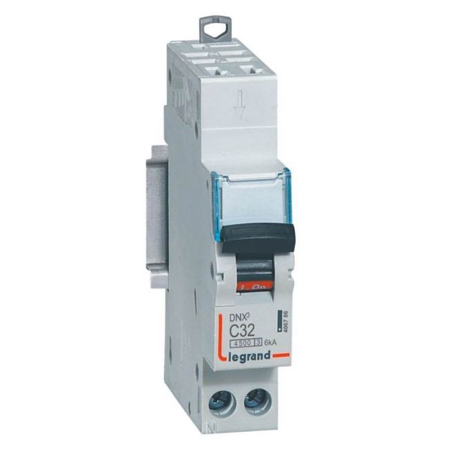 Disjoncteur - 1P + N - 32 A - Courbe C - Connexion auto/vis - DNX³