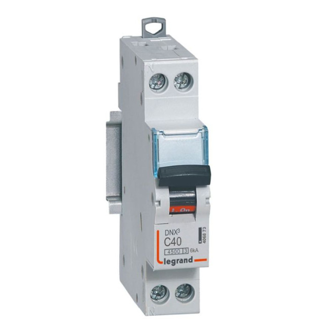Disjoncteur - 1P + N - 40 A - Courbe C - Connexion vis - DNX³