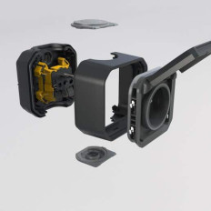 Prise 2P+T avec volet Anthracite Plexo