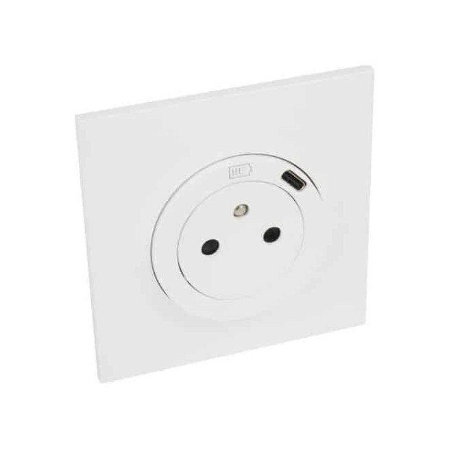 Prise 2P+T + USB-C surface Dooxie One Legrand