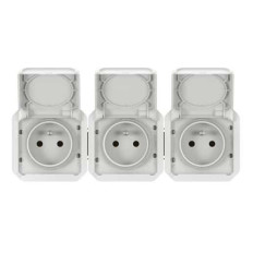Triple prise 3x2P+T horizontale Blanc Plexo